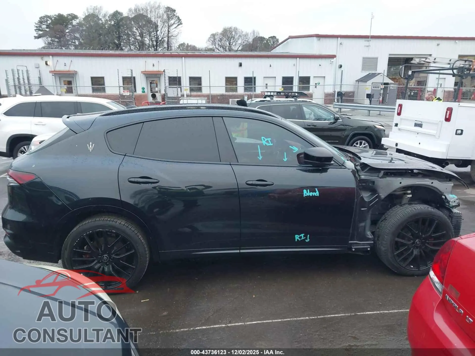 2022 MASERATI LEVANTE Damaged VIN ZN661XUA8NX388322 – photo 14