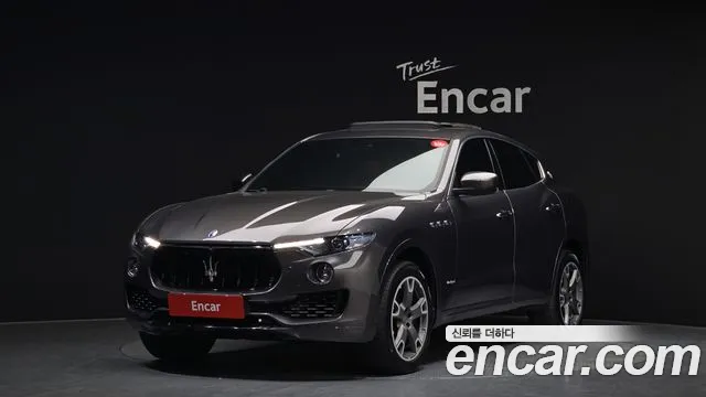 2017 Maserati Levante 3.0 AWD Sport Sold VIN ZN661XUG1HX239324 – exterior detail