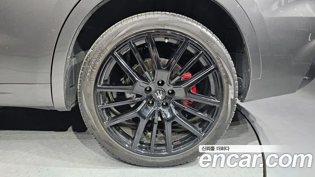 2019 Maserati Levante 3.0 AWD GranSport Sold VIN ZN661XUG5KX325582 – photo 14