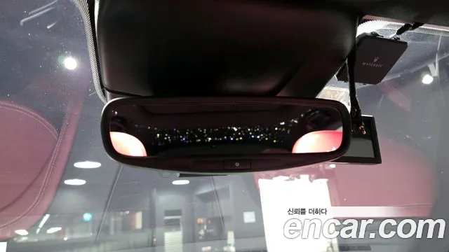 2019 Maserati Levante 3.0 AWD GranLusso Sold VIN ZN661XUG6KX315580 – exterior detail