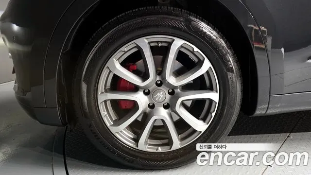 2019 Maserati Levante 3.0 AWD GranLusso Sold VIN ZN661XUG6KX315580 – photo 13
