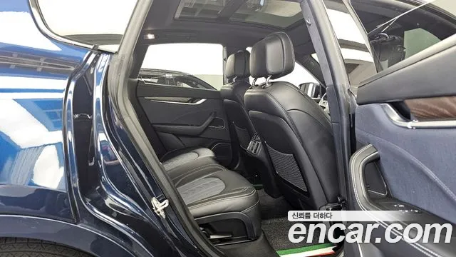 2020 Maserati Levante 3.0 AWD GranLusso Sold VIN ZN661XUG8LX352325 – photo 29