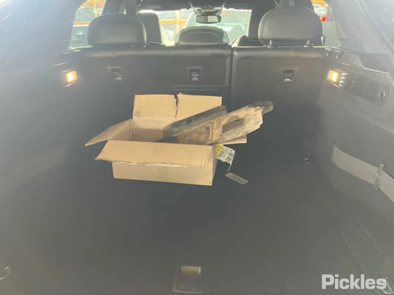 2019 Maserati Levante Damaged VIN ZN6YU61D00X336643 – trunk area